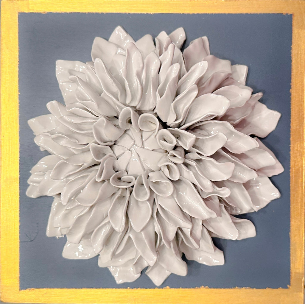 Wedgewood Blue Giant Dahlia