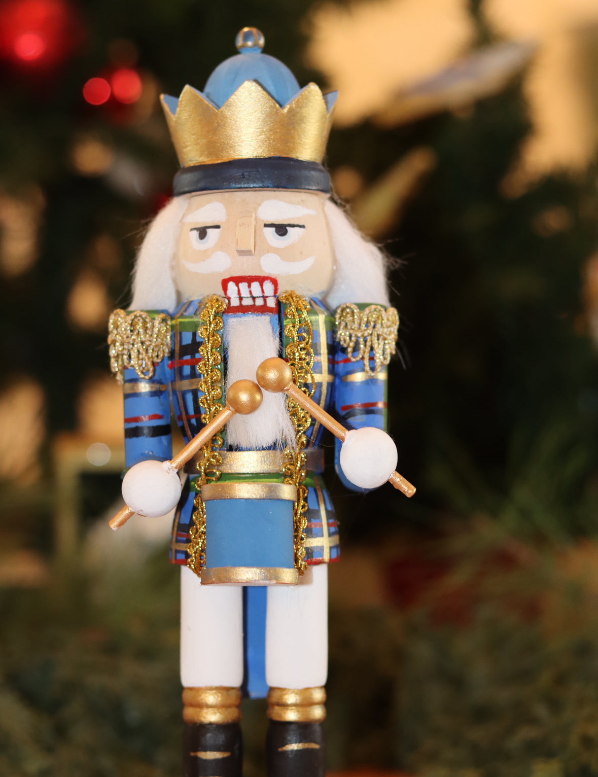 Handpainted Plaid Nutcrackers
