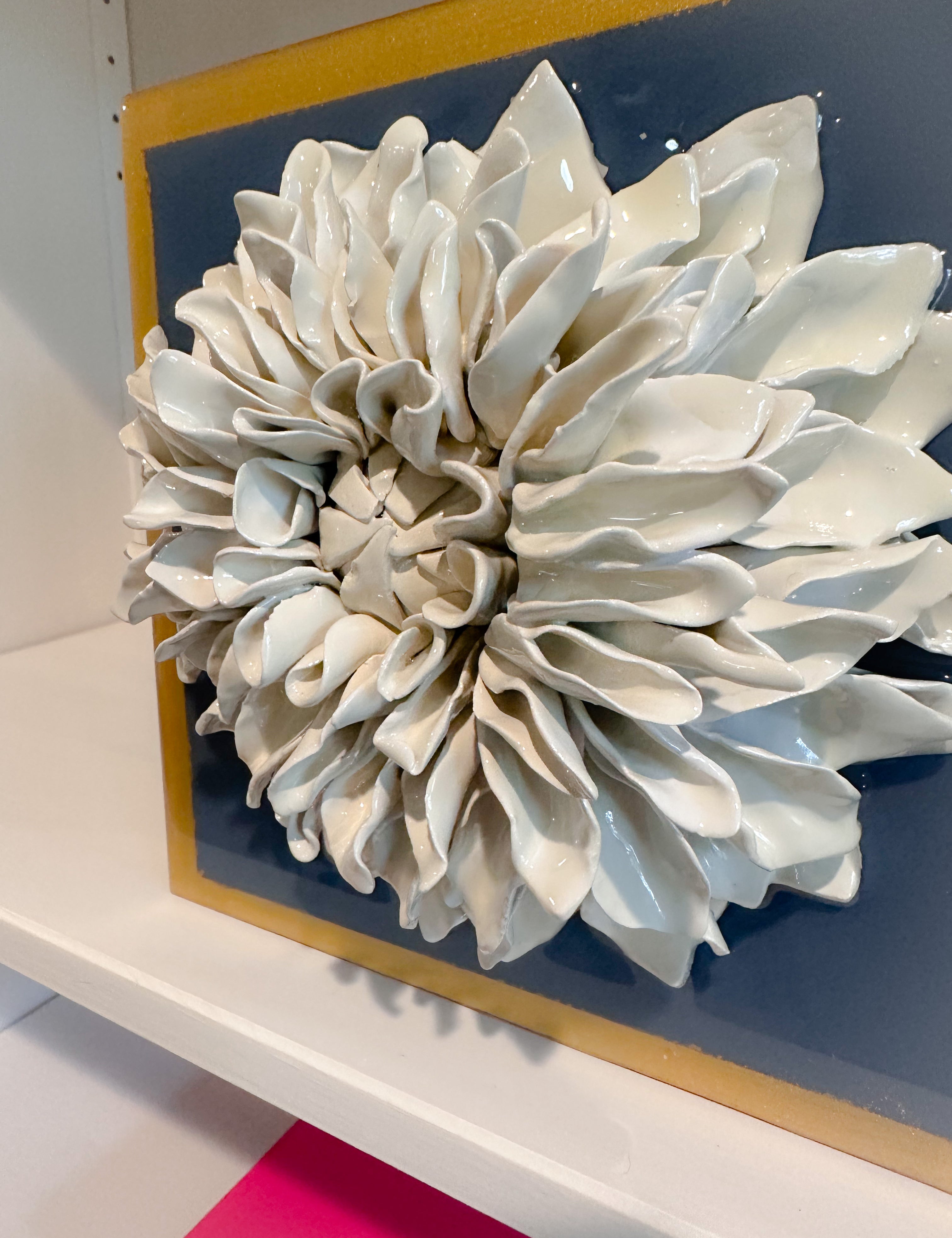 Wedgewood Blue Giant Dahlia